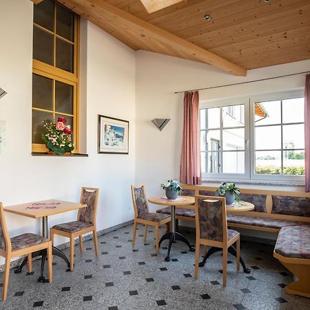 Pension Demmel, Bed & Breakfast Bruckmühl エクステリア 写真