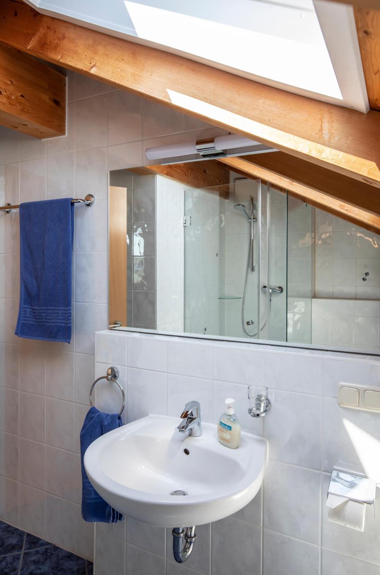 Pension Demmel, Bed & Breakfast Bruckmühl エクステリア 写真