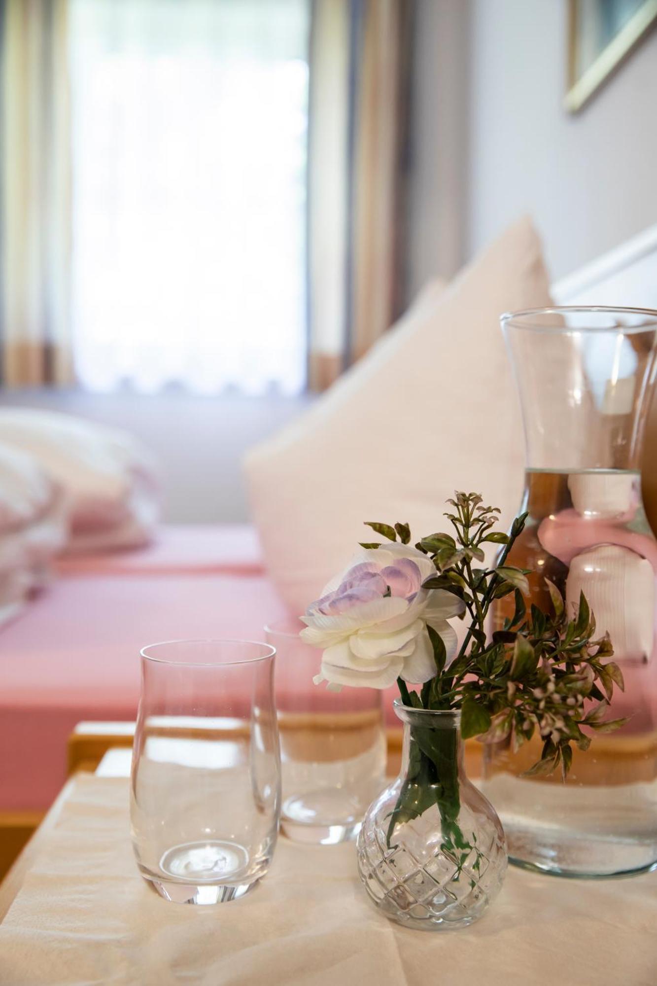 Pension Demmel, Bed & Breakfast Bruckmühl エクステリア 写真